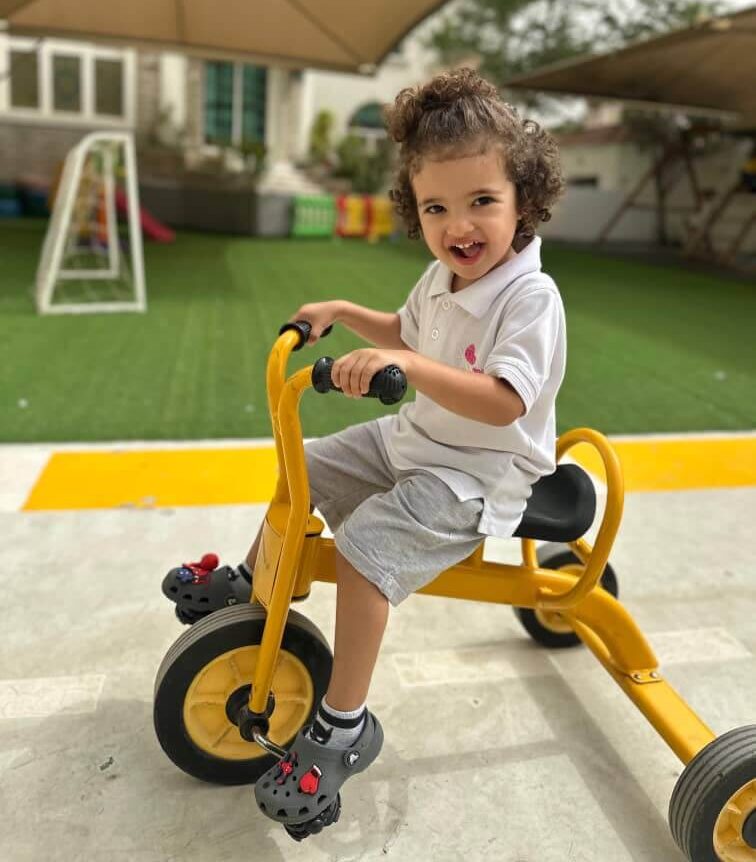 منطقة لعب حركية داخلية